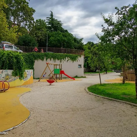 Anna Zentrum Apartman *